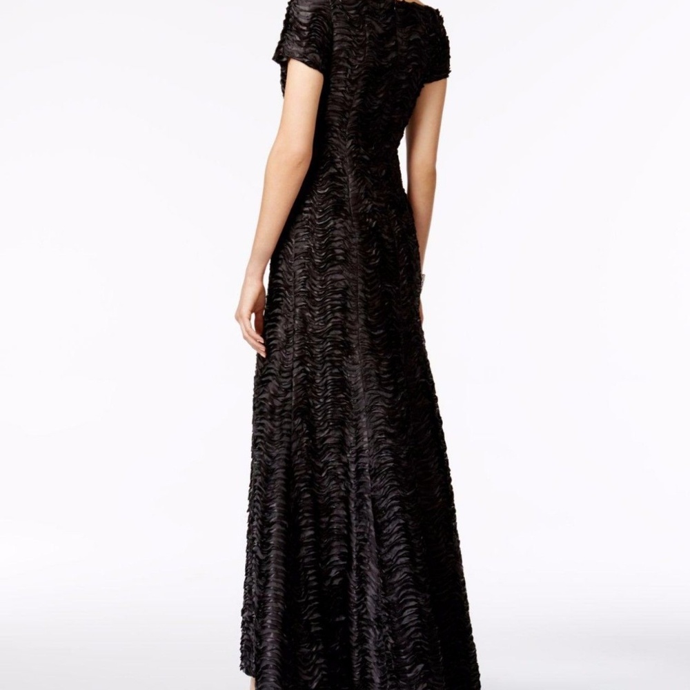 B Michael Rippled Off-The-Shoulder Gown - Picture 3 of 4